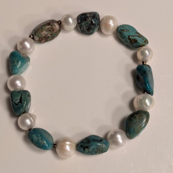 Vintage Pearl and Turquoise Nugget Bead Elastic Bracelet. - Picture 1 of 3